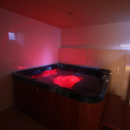 105 Apartment *